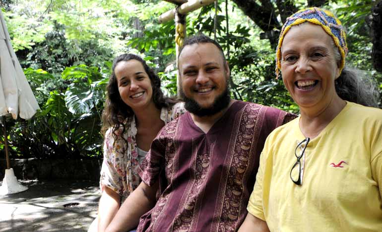 Vanessa de Morais, Elias de Freitas e Meire Valim: Clã Pé Vermelho já organizou três cursos na região Vanessa de Morais, Elias de Freitas e Meire Valim: Clã Pé Vermelho já organizou três cursos na região