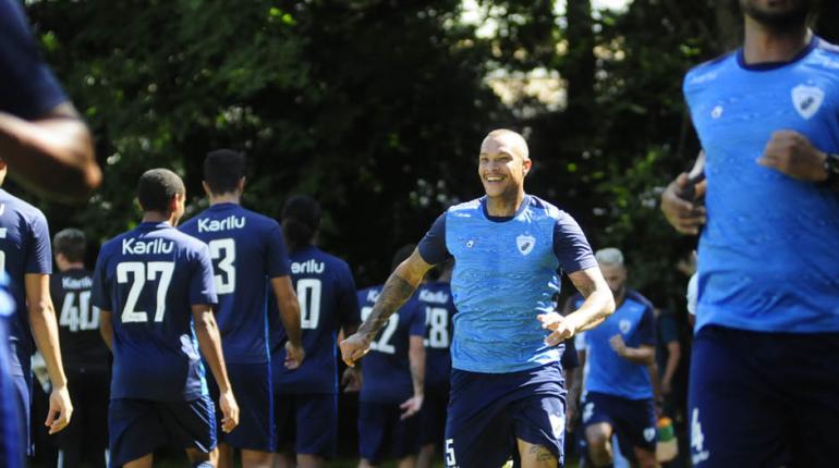 Marcos Zanutto - Elenco do LEC deverá ganhar reforços para a disputa da série B Marcos Zanutto - Elenco do LEC deverá ganhar reforços para a disputa da série B