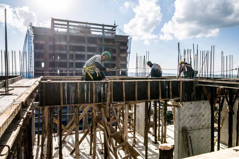 Ricardo Chicarelli - Saldo positivo entre números de contratações e demissões indicam que no Estado a construção civil inicia uma trajetória de recuperação mais cedo que a nacional