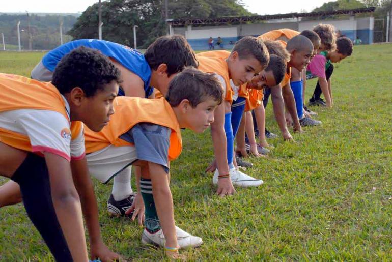 Divulgação - Atualmente, 140 meninos com idades entre 7 e 17 anos são atendidos pela Associação Atlética dos Menores Ribeirão-Clarenses