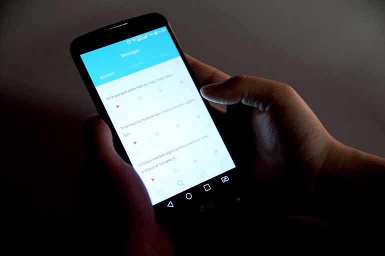 Gustavo Carneiro - Desenvolvedores dizem que objetivo do app é permitir feedbacks sinceros entre colegas de trabalho e amigos Gustavo Carneiro - Desenvolvedores dizem que objetivo do app é permitir feedbacks sinceros entre colegas de trabalho e amigos