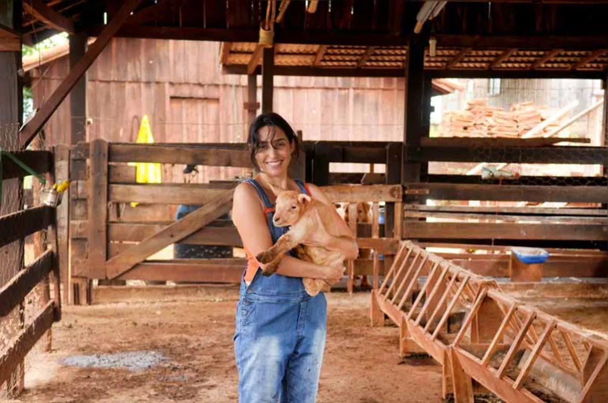 Com projeto de diversificação e agrofloresta, Carolina Ferreira Porto, de Maringá, conquista terceira colocação no prêmio Empreendedor Rural