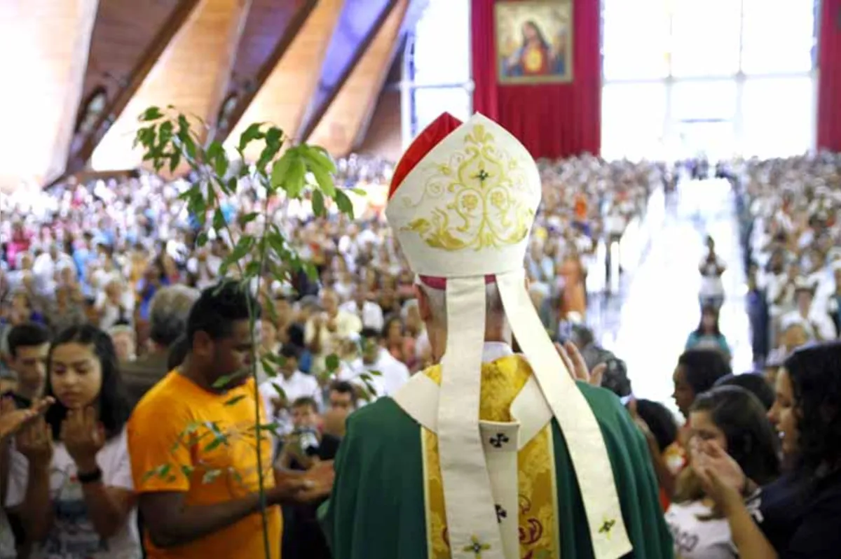 Celebração lotou a Catedral Metropolitana de Londrina