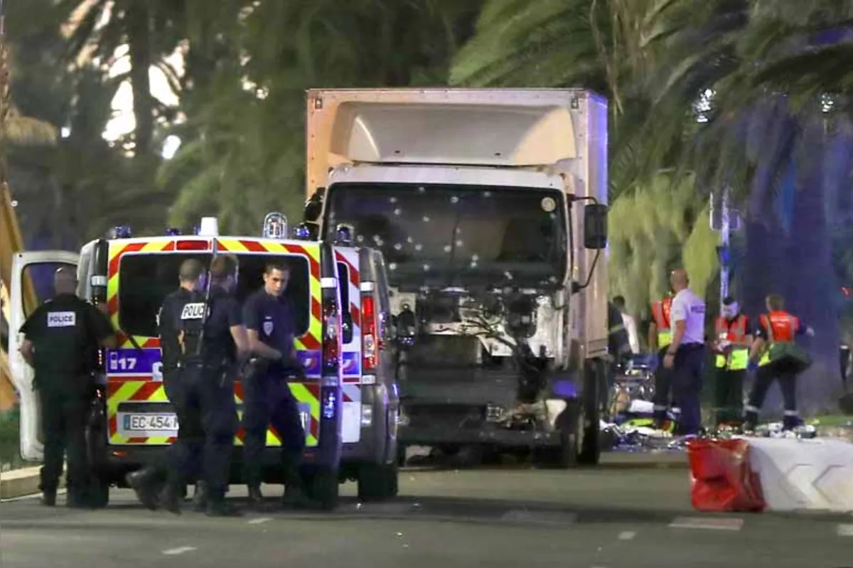 Legislação pretende evitar ataques como o de Nice, na França, onde atentado deixou mais de 80 mortos em julho de 2016