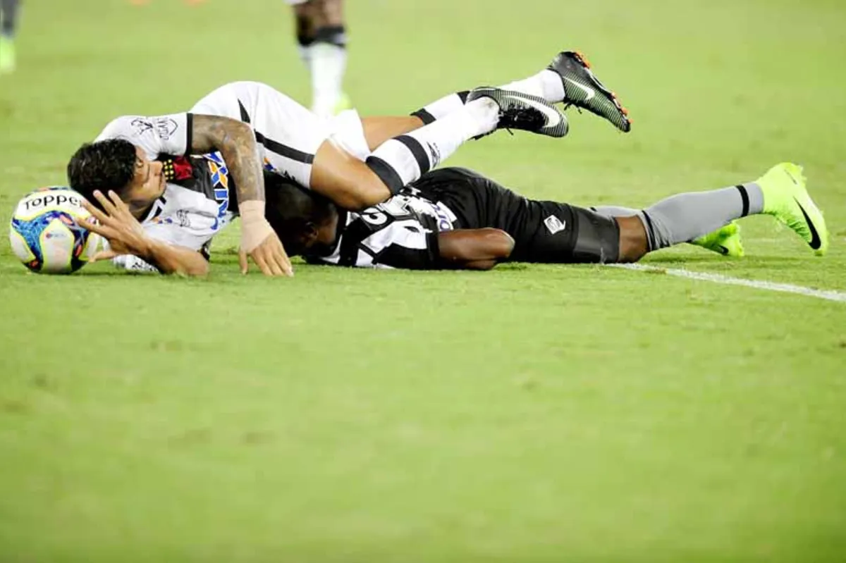 O Botafogo está na terceira colocação do Grupo B, enquanto o Vasco é o quarto colocado no Grupo C