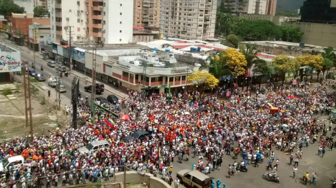 Imagem ilustrativa da imagem Cenas do AI-5 venezuelano