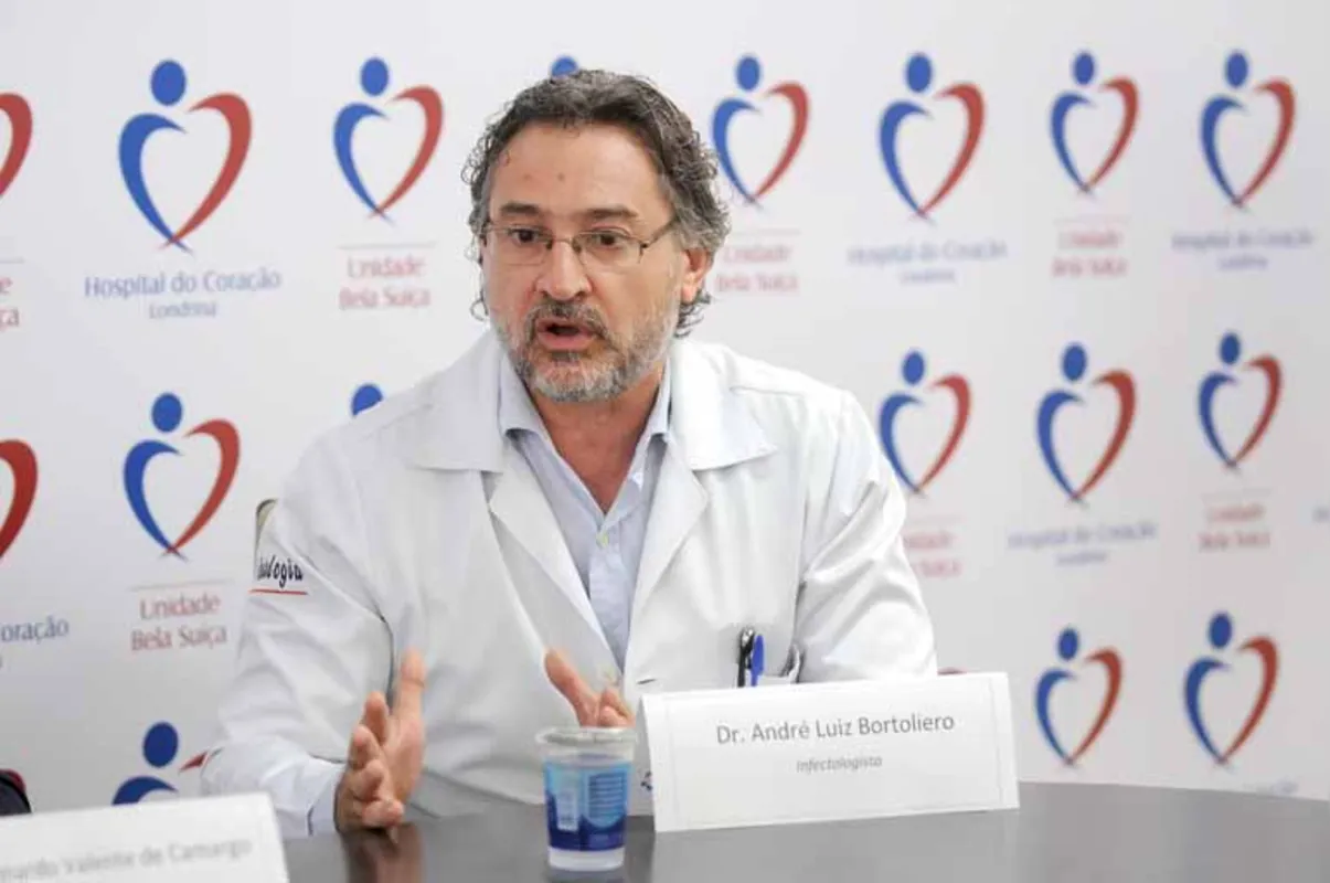 "É importante que a população tenha consciência de que a doença existe e tome os cuidados necessários", alerta o infectologista André Bortoliero