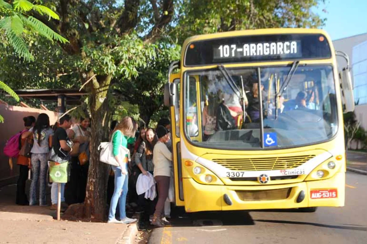 População reivindica também aumento de linhas de ônibus
