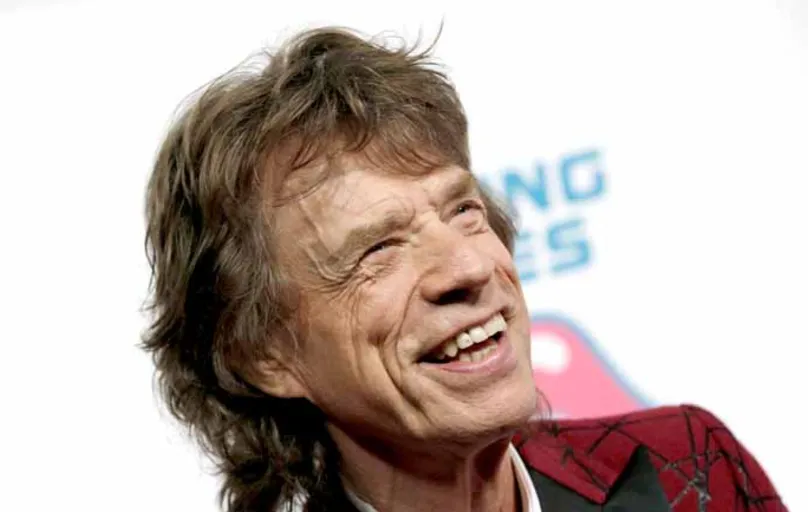 Mick Jagger visitou o beco do Batman depois de Ron Wood
