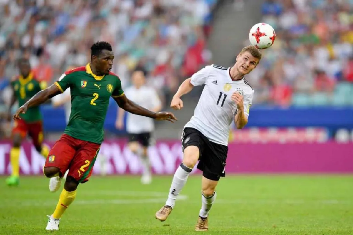 O atacante Timo Werner marcou duas vezes na vitória alemã sobre Camarões: adversário nas semifinais será o México