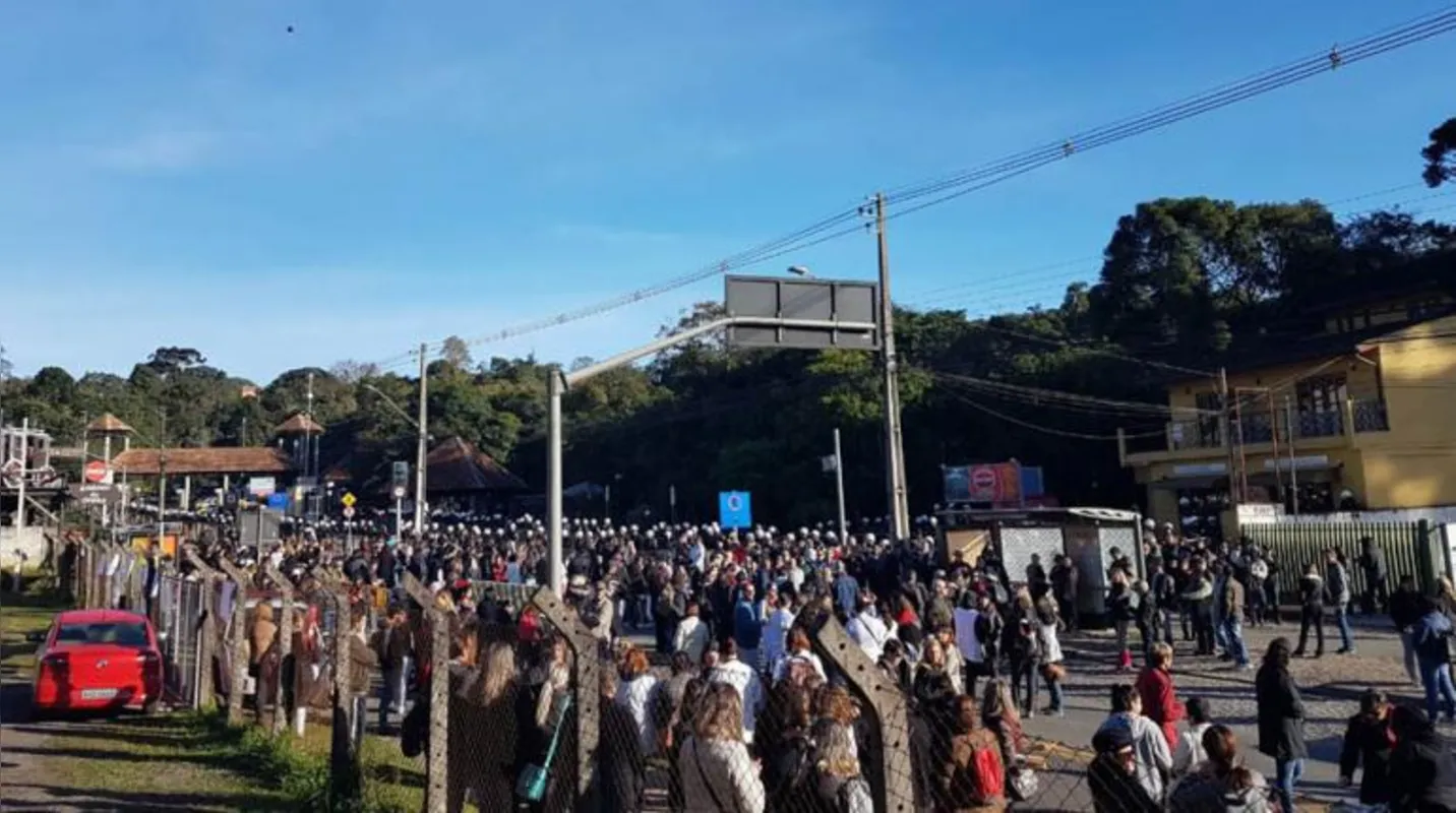 Imagem ilustrativa da imagem Curitiba: Vereadores votam "pacotaço fiscal" na Ópera de Arame 
