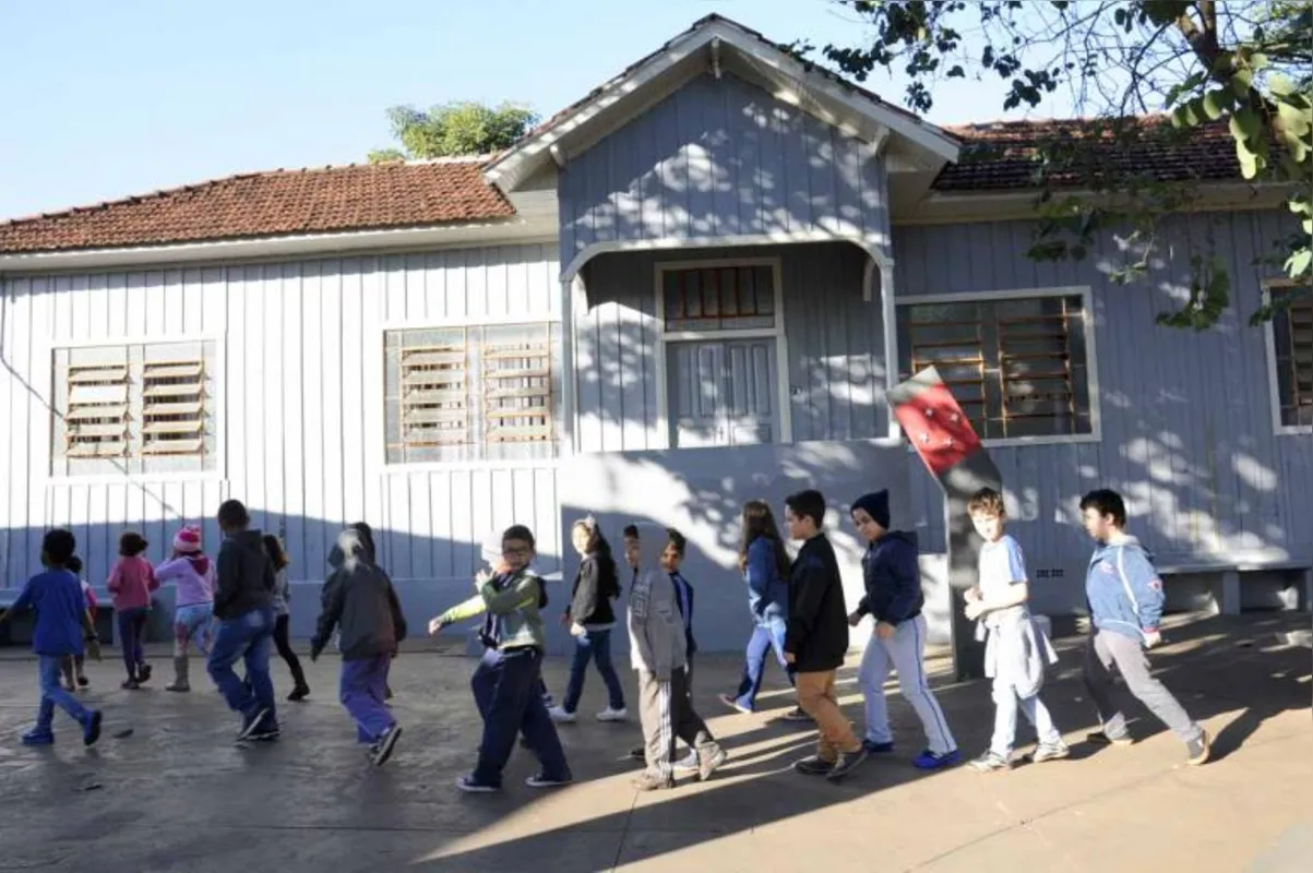 Estrutura foi ampliada para acomodar as crianças da zona norte; hoje, são 438 alunos na Escola Municipal Padre Anchieta