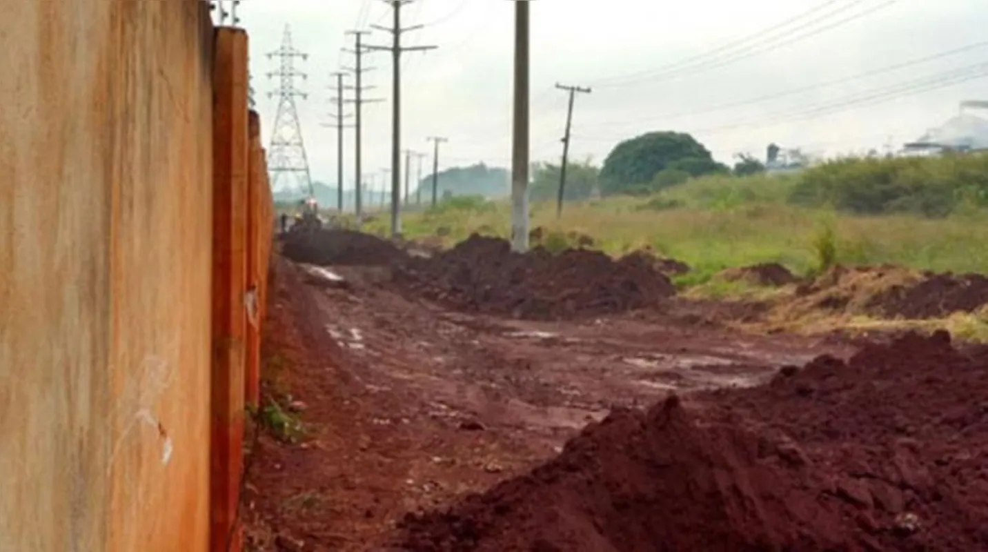 Imagem ilustrativa da imagem Viapar fecha estrada vicinal que liga Rolândia e Arapongas sem pedágio