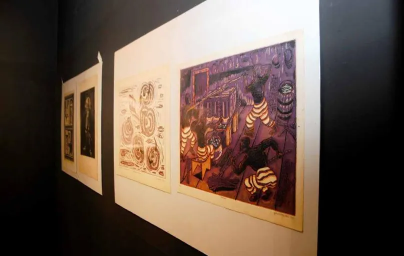 Exposição com 40 gravuras de Paulo Menten traz recortes de séries importantes como "Noturno de Candelária" e "Temáticas Nordestinas"