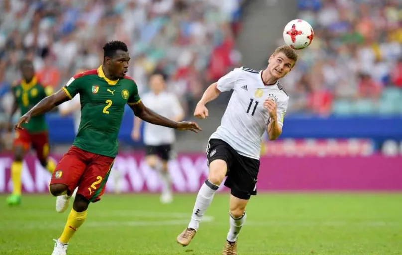 O atacante Timo Werner marcou duas vezes na vitória alemã sobre Camarões: adversário nas semifinais será o México