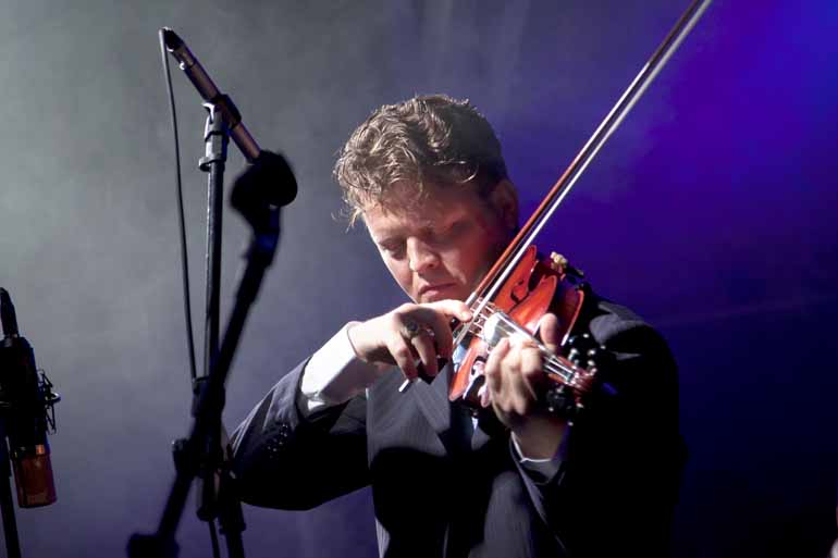 Roney Marczak participa do concerto com o Quarteto Descobertas