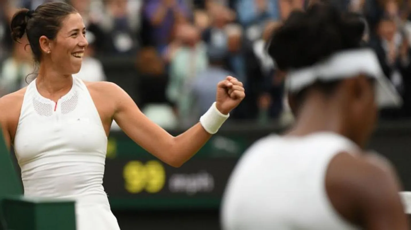 Imagem ilustrativa da imagem Com 'pneu', Muguruza arrasa Venus e garante Wimbledon