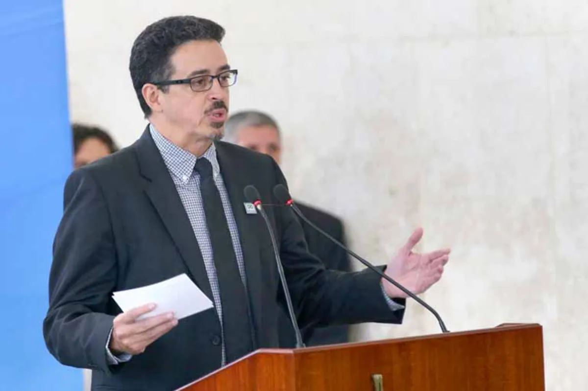 "Quero desburocratizar o MinC", disse Sérgio Sá Leitão na cerimônia de posse nessa terça (25)