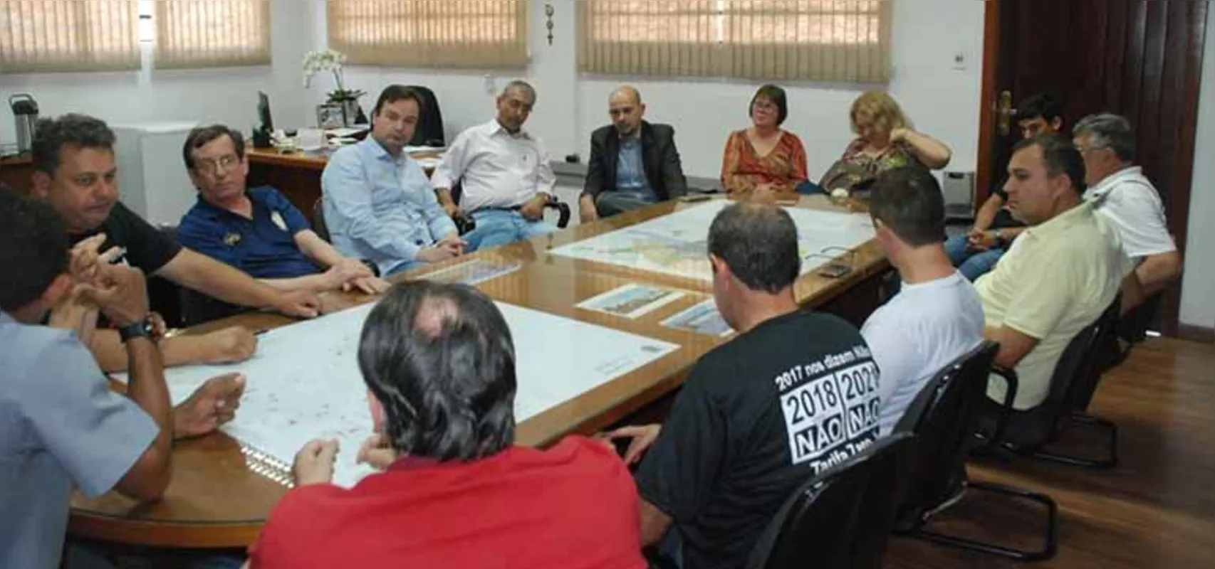 Proposta foi apresentada durante reunião do prefeito de Rolândia com integrantes do Tarifa Zero