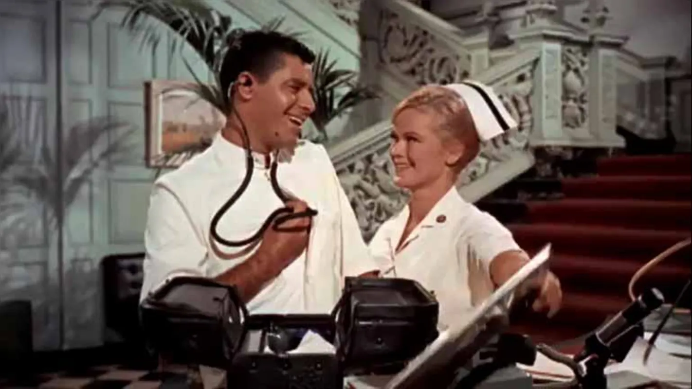 Em O Bagunceiro Arrumadinho  (1964) ele interpretou um enfermeiro que adquire os males dos pacientes