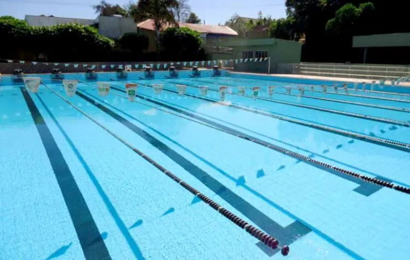 Em Londrina, o Country Club instalou tampas antiaprisionamento em todas as piscinas do clube