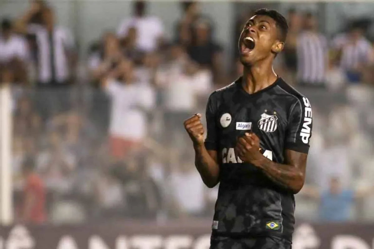 Montanha-russa: atacante foi expulso na quarta-feira e se redimiu com o gol da vitória, na Vila Belmiro, no último sábado