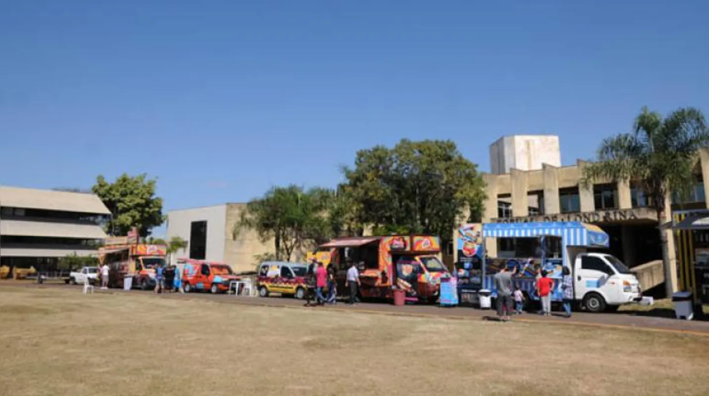 Imagem ilustrativa da imagem CMTU realiza credenciamento de food trucks e food bikes