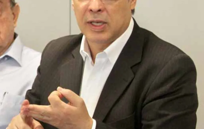 O procurador-geral do município, João Luiz Esteves, havia afirmado anteriormente que acataria a recomendação do prefeito
