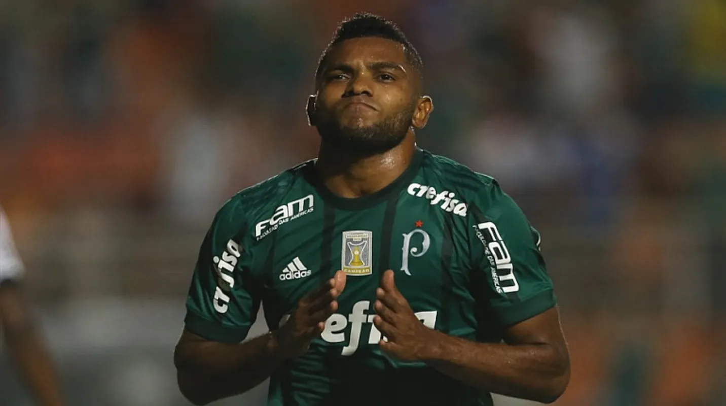 Imagem ilustrativa da imagem 'Tirei um peso dos ombros', diz Borja após marcar gol da vitória do Palmeiras
