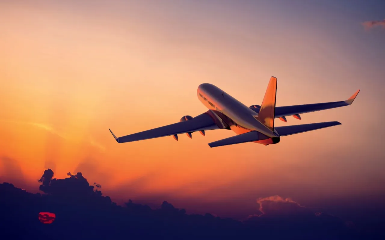 Imagem ilustrativa da imagem Intenção de viagem de avião atinge maior índice em três anos