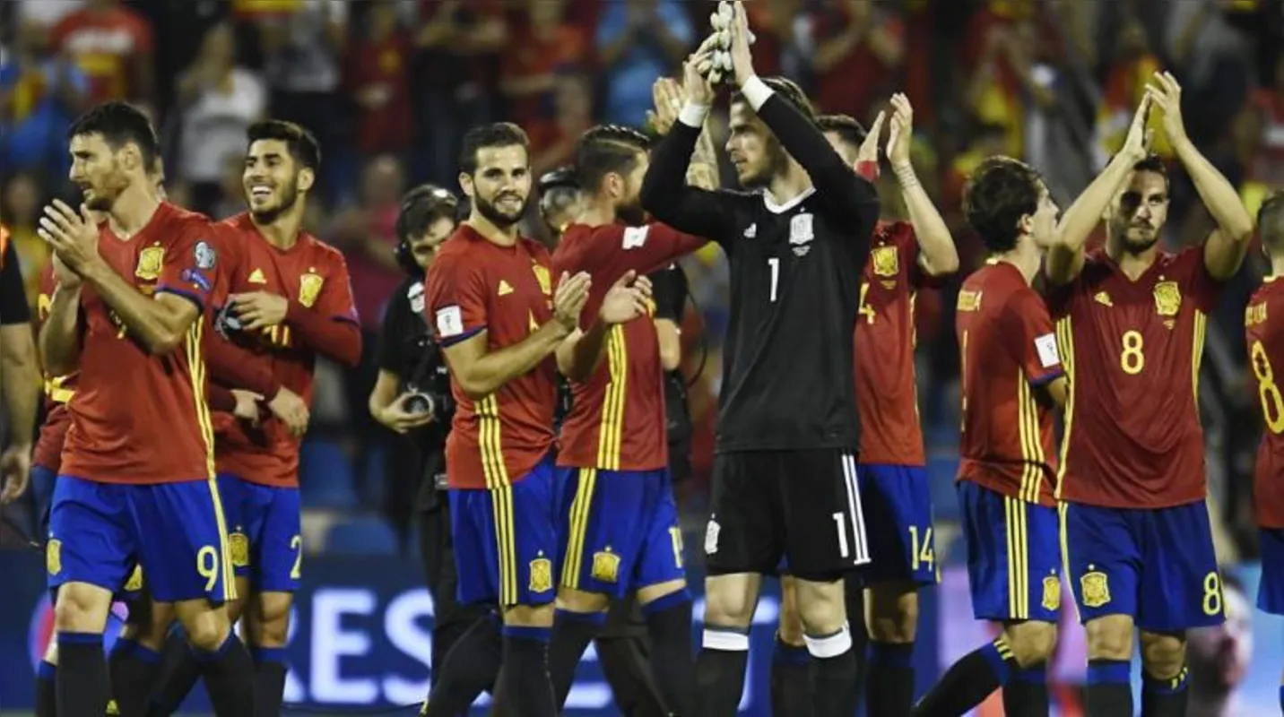 Imagem ilustrativa da imagem Itália empata e Espanha garante vaga na Copa