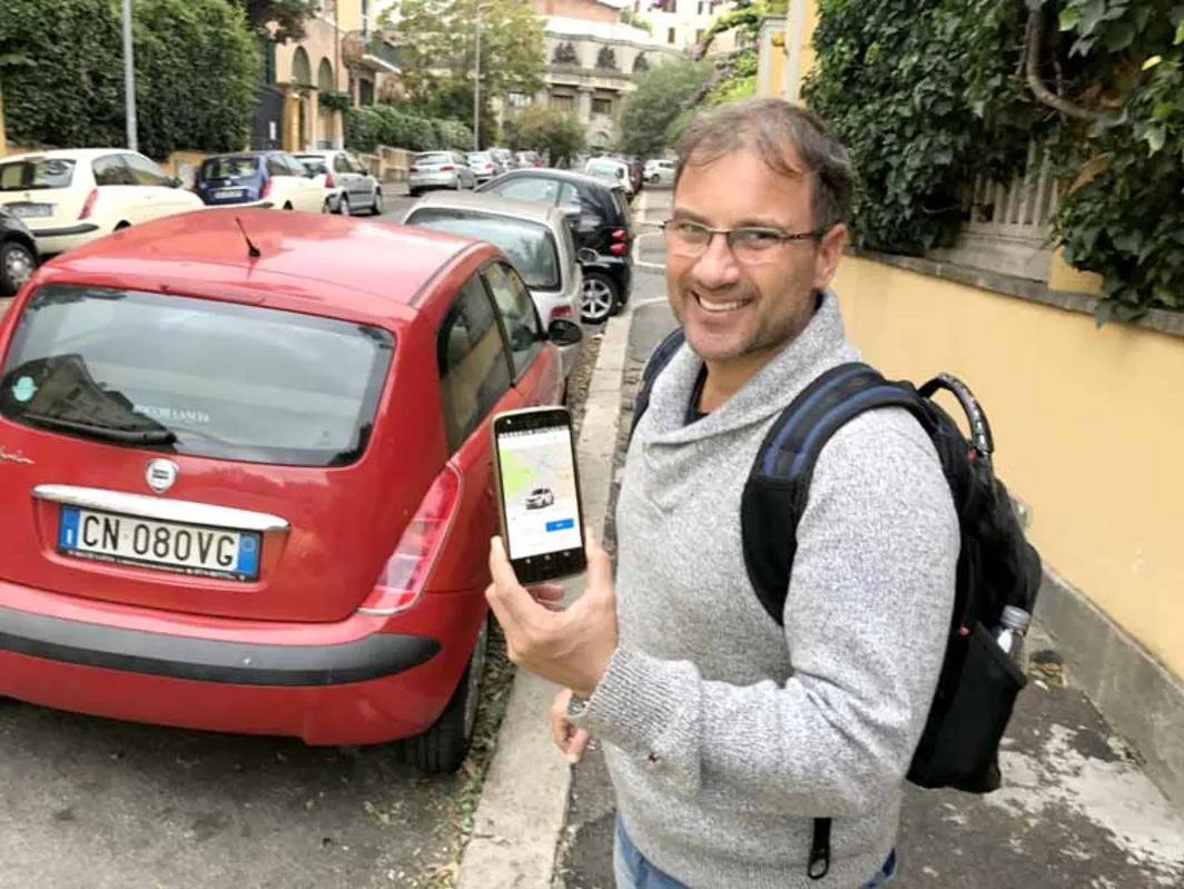 Ricardo Guimarães: "É uma coisa fantástica pela facilidade de encontrar, de estacionar em qualquer lugar"