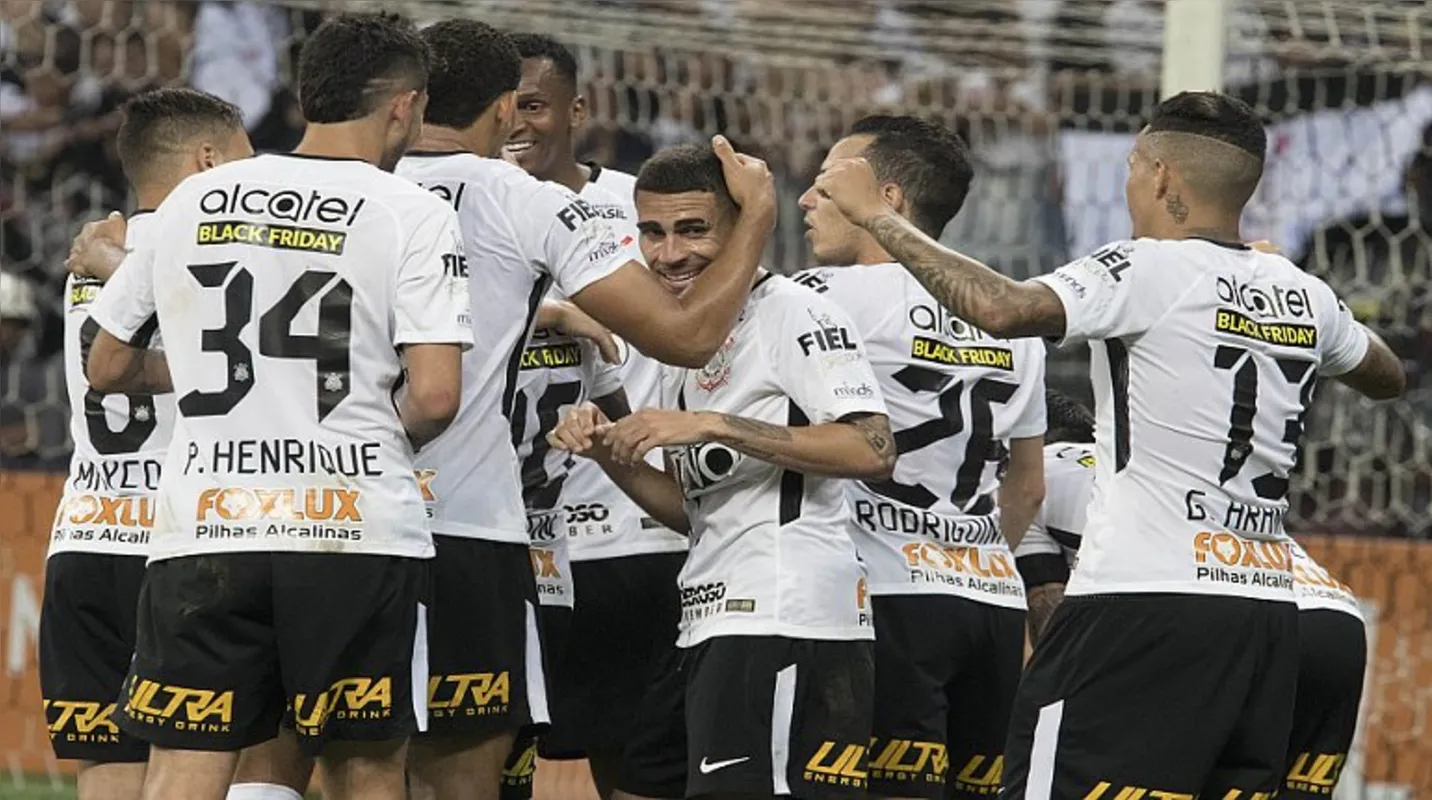 Imagem ilustrativa da imagem Roberto de Andrade aponta clássicos com Palmeiras como jogos marcantes no título