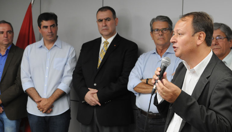 Anderson Coelho - Durante a solenidade, o novo secretário de Fazenda, João Carlos Perez, assumiu o cargo Anderson Coelho - Durante a solenidade, o novo secretário de Fazenda, João Carlos Perez, assumiu o cargo