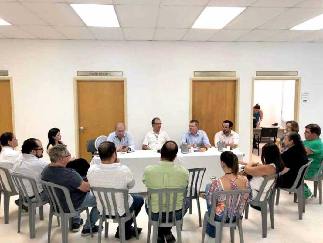 Na segunda-feira, corpo clínico e funcionários do hospital também participaram da reunião com a Funeas em Santo Antônio da Platina
