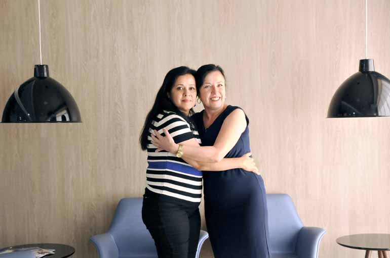 Gina Mardones - Elizabete Alves Tognin e Elaine Alves: cirurgia foi realizada há seis anos