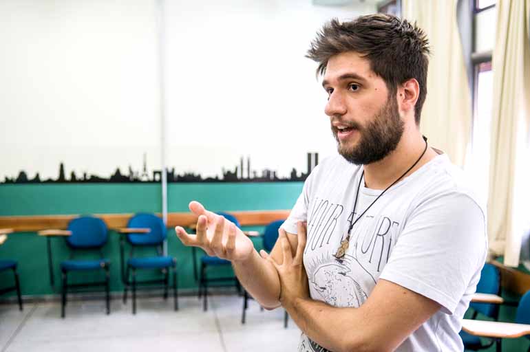 Felipe Trevisan, professor: recursos tecnológicos Felipe Trevisan, professor: recursos tecnológicos