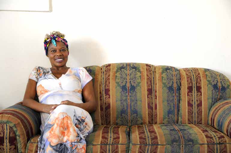 Noêmia Benedita dos Santos é de Santo Antônio da Platina: 'Se não tivesse essa casa eu estaria dormindo na rua'