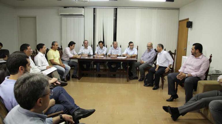 Sindicato dos Médicos do Paraná cobrou providências da Câmara Municipal sobre o comportamento de Boca Aberta