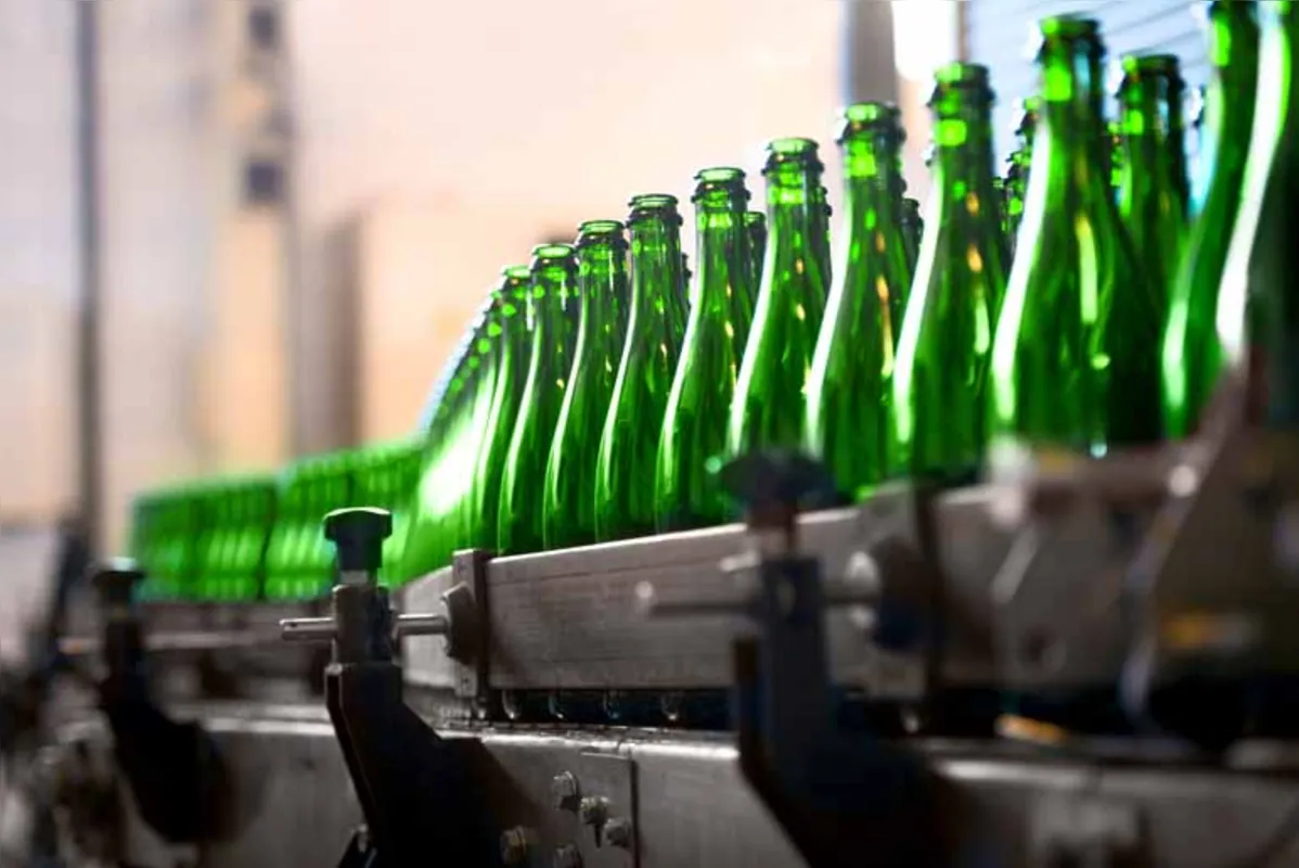 O setor de Bebidas, com incremento de 40,7%, puxou a alta na produção da indústria paranaense
