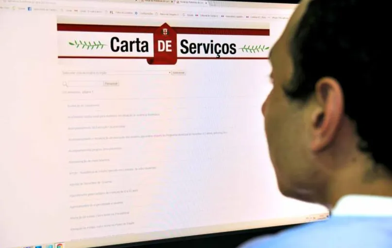 Carta de Serviços proporciona acesso a mais de 500 serviços oferecidos pelo município