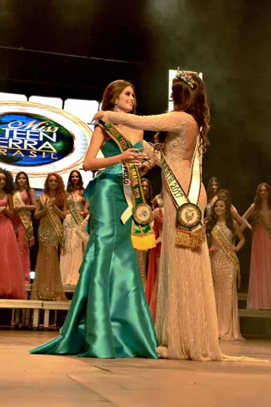 Imagem ilustrativa da imagem Eleita a nova Miss Teen Terra Brasil 2019