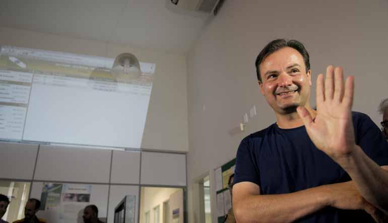 Ricardo Chicarelli/06-12-2015 - O prefeito afastado, Luiz Francisconi (PSDB), está em viagem de férias à Disney, nos EUA; prefeito em exercício afastou secretários denunciados Ricardo Chicarelli/06-12-2015 - O prefeito afastado, Luiz Francisconi (PSDB), está em viagem de férias à Disney, nos EUA; prefeito em exercício afastou secretários denunciados