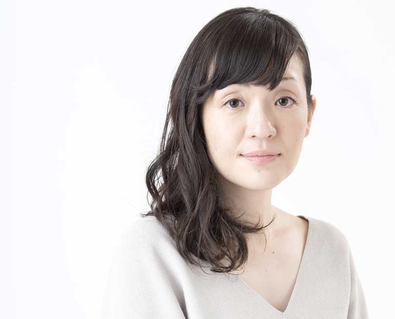 Sayaka Murata: no livro "Querida Konbini", a autora transforma a obsessão pela normalidade em algo próximo do horror