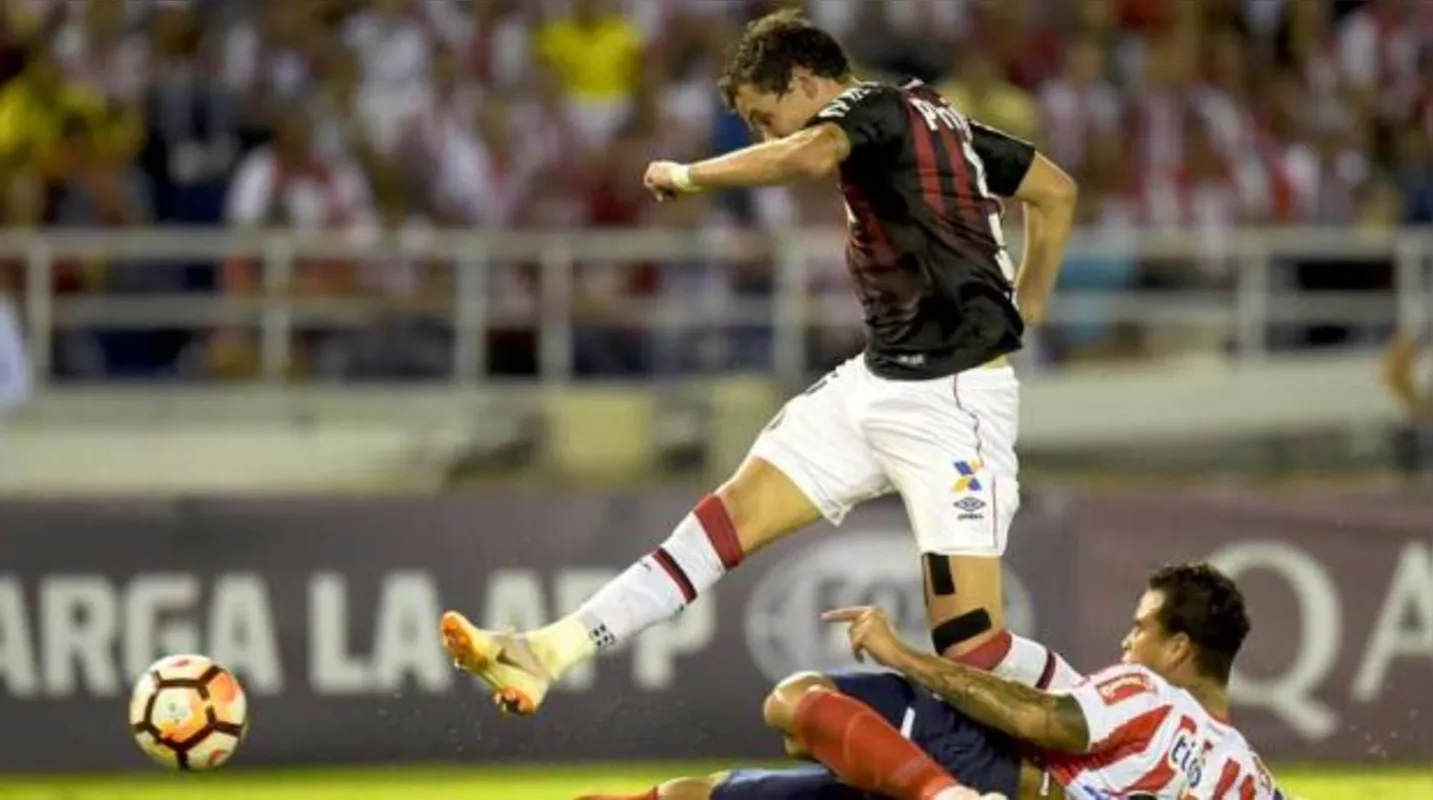 Pablo foi decisivo mais uma vez, ao marcar o gol rubro-negro na Colômbia