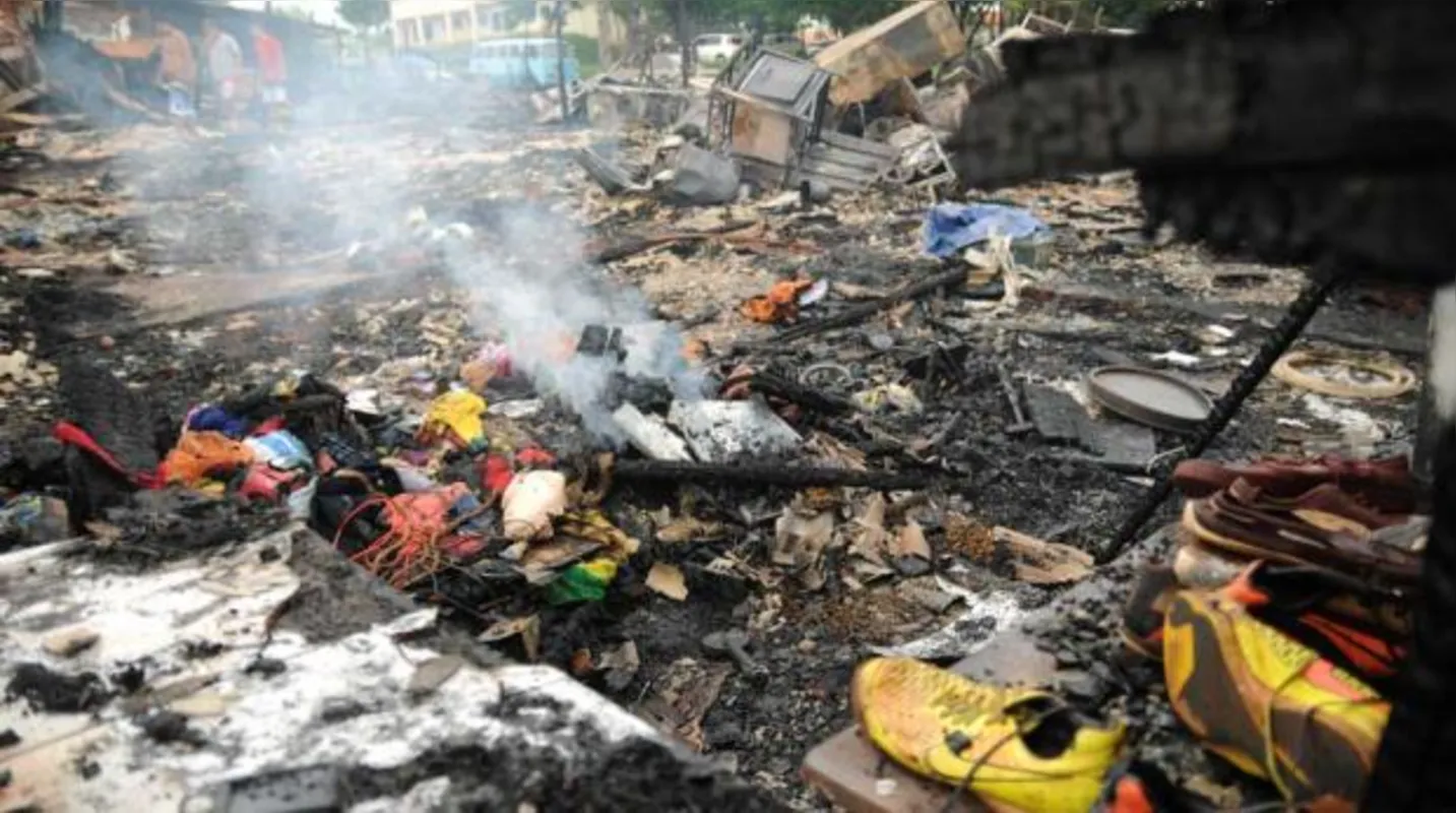 Imagem ilustrativa da imagem Incêndio deixa desabrigados no Novo Amparo