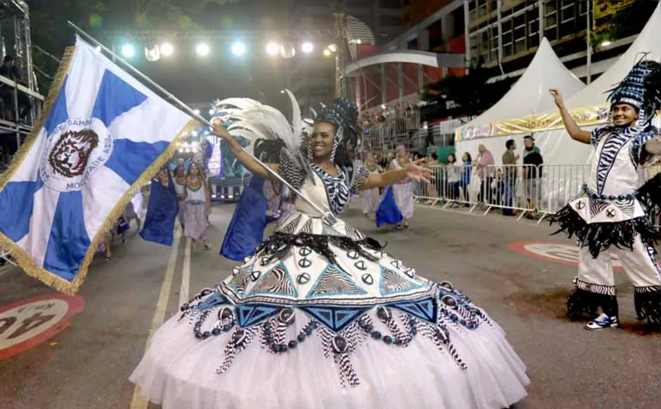 Mocidade Azul é a campeã do Carnaval de Curitiba, trata-se do quinto título da escola que também venceu no ano passado