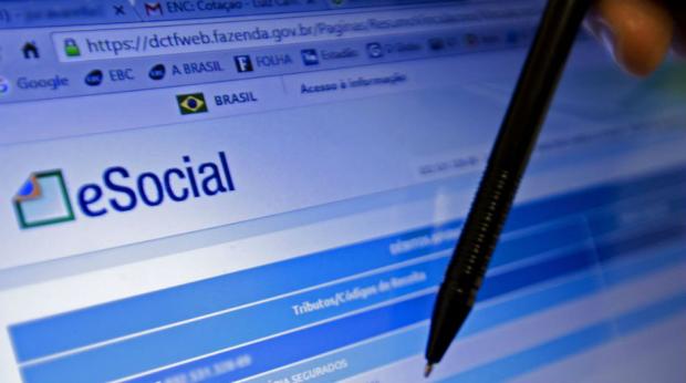 Resultado de imagem para E-Social provoca corrida para regularizar empresas inativas
