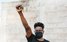 Tema racismo predomina em obras literárias para prova da UEL