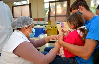 Imagem ilustrativa da imagem Londrina deve liberar mais faixas etárias para vacinação